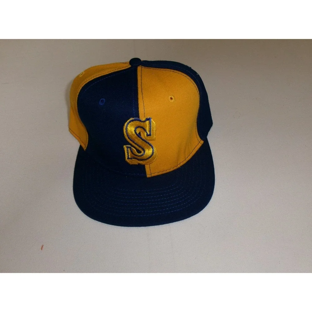 SEATTLE MARINERS FITTED SIZE 7 1/8 USA MADE WOOL HAT CAP VINTAGE DEADSTOCK H3